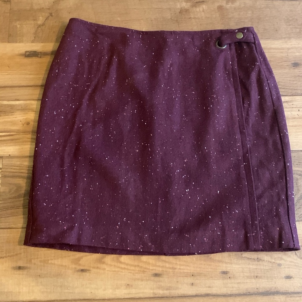 Banana Republic Maroon Wool Blend Skirt - Size 8